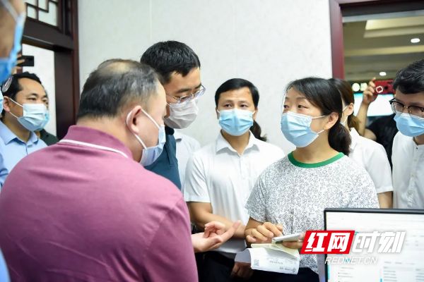 定州最新医保套现24小时微信方法分析(最方便真实的定州医保卡提现套取微信方法)